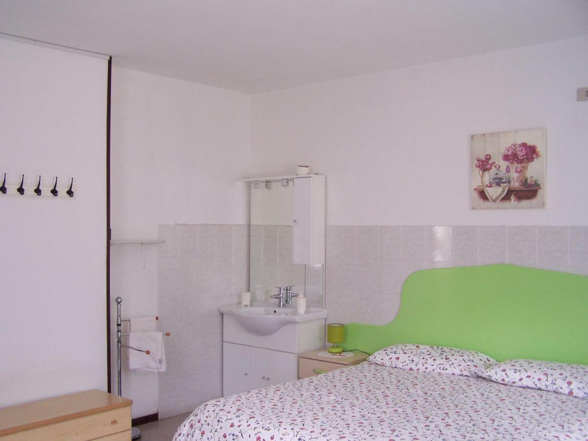 B&B Ai Pini Tiarno di Sopra Eksteriør bilde