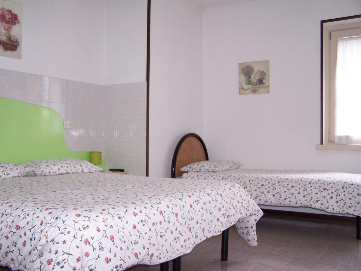 B&B Ai Pini Tiarno di Sopra Eksteriør bilde